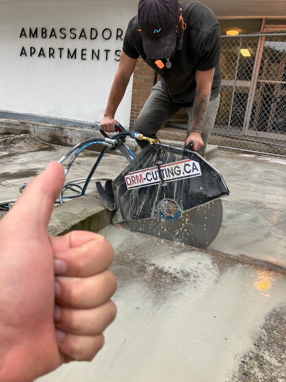 concrete saw cutting